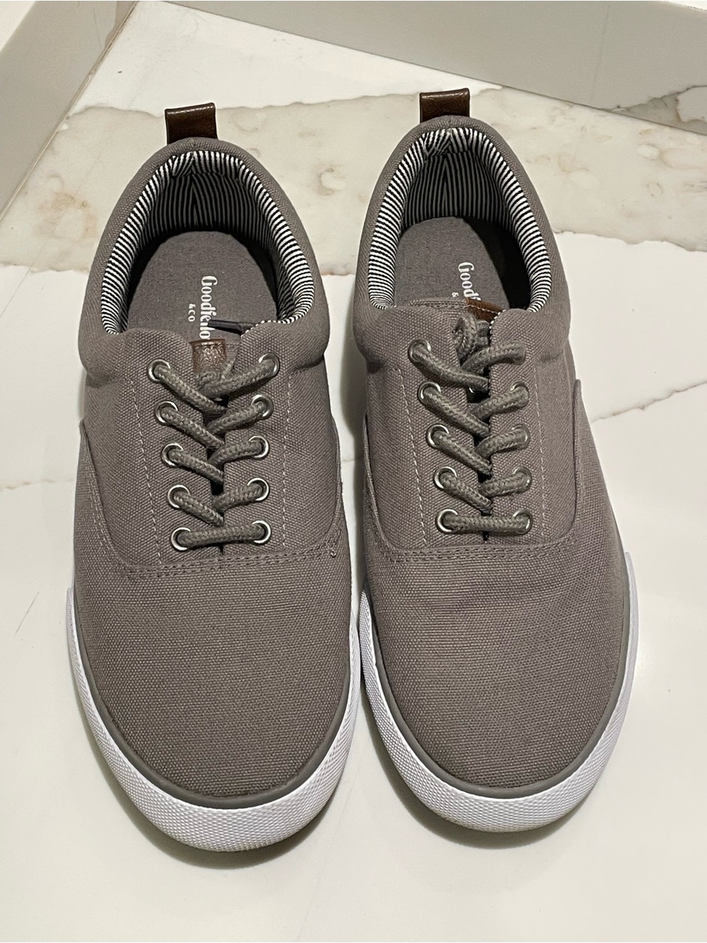 Goodfellow & Co Gray Canvas Low-Top Sneakers